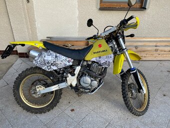 Suzuki DR 350 - 4