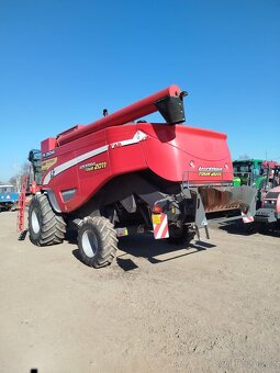 Sklízecí mlátička Laverda 306 - 4
