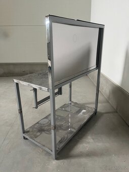 prodám kvalitní nerezový mycí stůl - 4