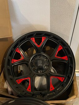 Nová sada kol na DODGE RAM 20" - 4