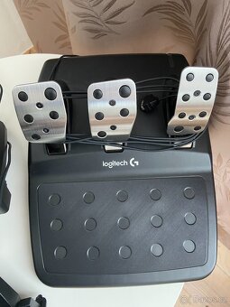 Logitech G29 + G29 shifter. NOVE - 4