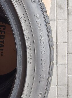 Pneu KUMHO 235/45 R18 , IZEN KW27 , zimní - 4