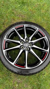 Letni komplety Yaris NG - 4