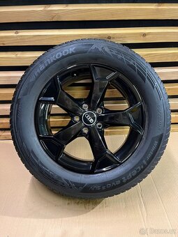 Alu originální kola Audi Q3 černé 5x112, 215/65 R17❄️ - 4