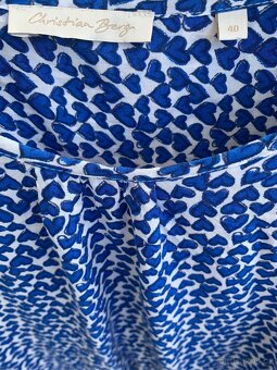 Blůza, halenka Christian Berg modrobílá se srdíčky vel. 40 - 4