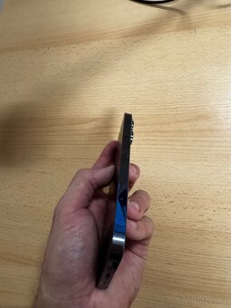 iPhone 13 Pro – 128 GB | krom displeje jako nový - 4