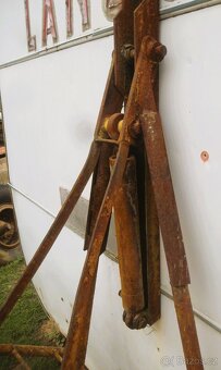 Závěsná hydraulická ruka/zvedák - 4