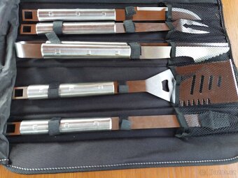 Grilovací sada v kazetě Berg lHOFF MOON - 4