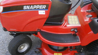 Zahradní traktor Snapper RD2140 - 4