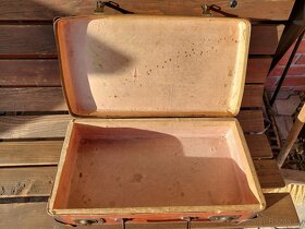 Staré starožitné kufry - 4