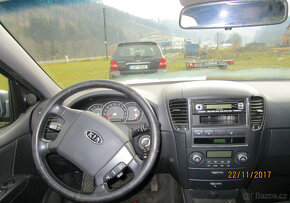 Kia Sorento Facelift 2,5 Crdi 125kw rv 2008 šeda met. - 4