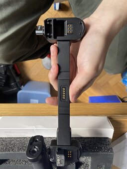 Prodám Tilta dual handle power supply pro DJI gimbal - 4