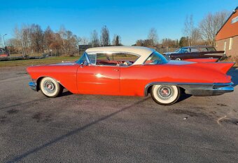 1957 Cadillac Eldorado Seville - 4