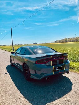 Dodge Charger 3.6V6 SRT look - 4