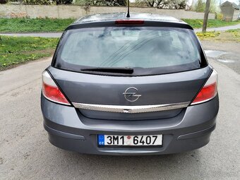 Opel Astra h 1.6 Twinport ( Benzín) - 4
