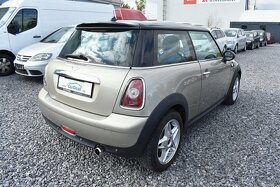 MINI COOPER 1,6 16V,PANORAMA,KŮŽE,VÝH.SEDAČEK,SERVISKA - 4