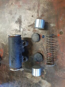 Robur IFA brzdy - 4
