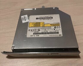 Zbytky HP notebooku - 4