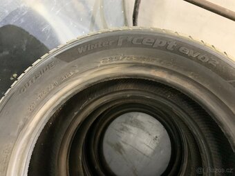 Zimní pneu 225/55/17 Hankook Icept 101V sada č.8194 - 4
