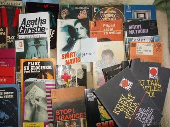 staré detektivky-Signál, Magnet, Napětí, Saturn - 4