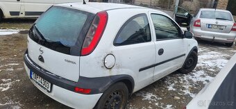 OPEL CORSA 1.0 i r.v.2000 nekorodovaná přeskočený rozvody - 4