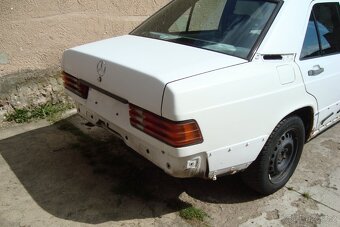 Mercedes Benz 190-W 201 - 4