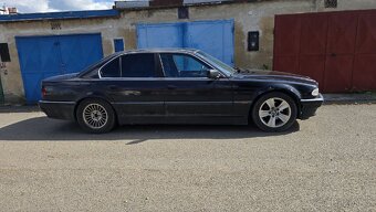 BMW e38 730d - 4