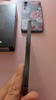 Samsung Galaxy S24 8GB 256GB Onyx Black - 4