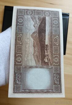 500 Kčs bez data (1945) perforace S1.. UNC - 4