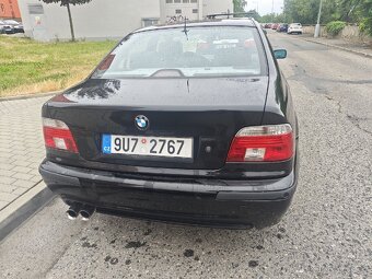 BMW E39 520i - 4