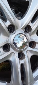 Prodám kola na Renaulta Megan - 4