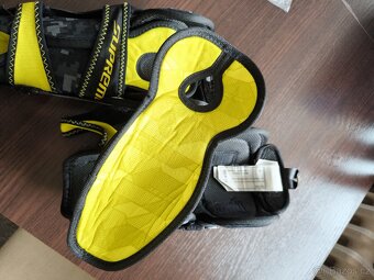 Bauer - 4