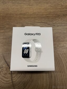 Samsung Galaxy Fit3 - 4