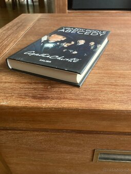 Vraždy podle abecedy Agatha Christie - 4