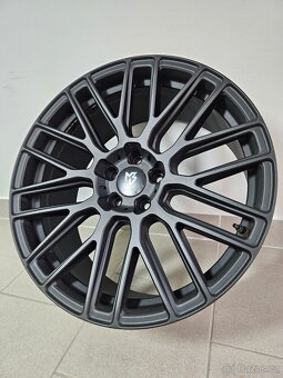 Disky MB Desing KV4 _ 5x112 20" - Top - 4