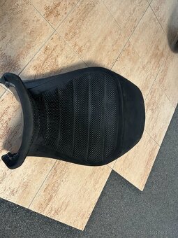 Ducati Diavel - Alcantra sedačka - 4