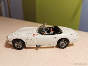 Corgi toys Toyota 2000 JB 007 - 4
