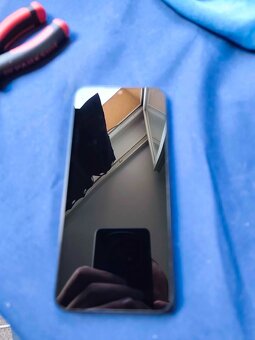 Samsung Galaxy A14 64GB černý – jako nový - 4