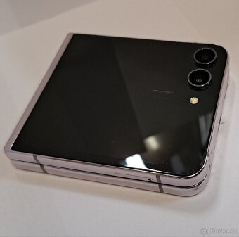 Samsung Z flip5, 8/256GB - 4