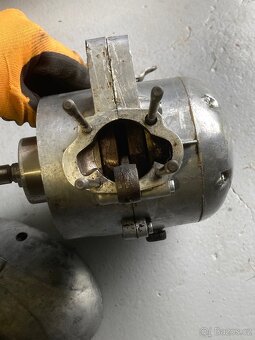 Motor jawa pionýr 05 - 4