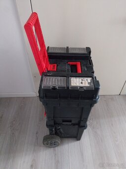 Kufr - box na nářadí na kolečkách - 4