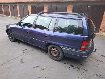 Opel Astra F Caravan 1.6i 52kW 1994 STK 11/26 - 4