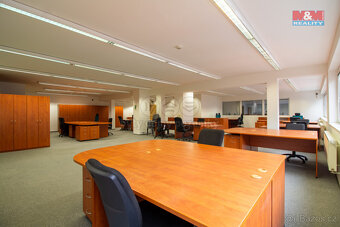 Prodej kancelářského prostoru, 401 m², Praha 10 - Hostivař - 4