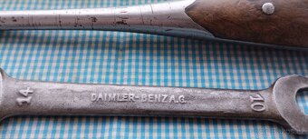 Daimler Benz nářadí staré - 4
