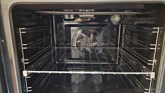 Sklokeramický sporák Electrolux 60cm šířka - 4