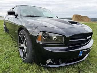 Dodge Charger SRT8 6.1HEMI 317kw LPG - 4