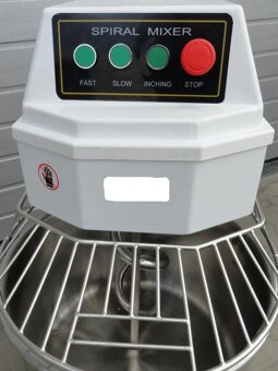 Hnětač těsta 30 L Spirálový hnětač těsta profi - 4