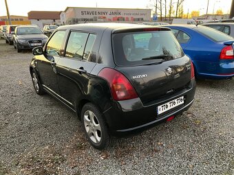 Suzuki Swift 1.3i 67kw automat koup. ČR - 4