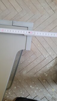 Televizní stolek - 4