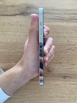 iPhone 13 Pro 128 GB - JAKO NOVÝ - 4